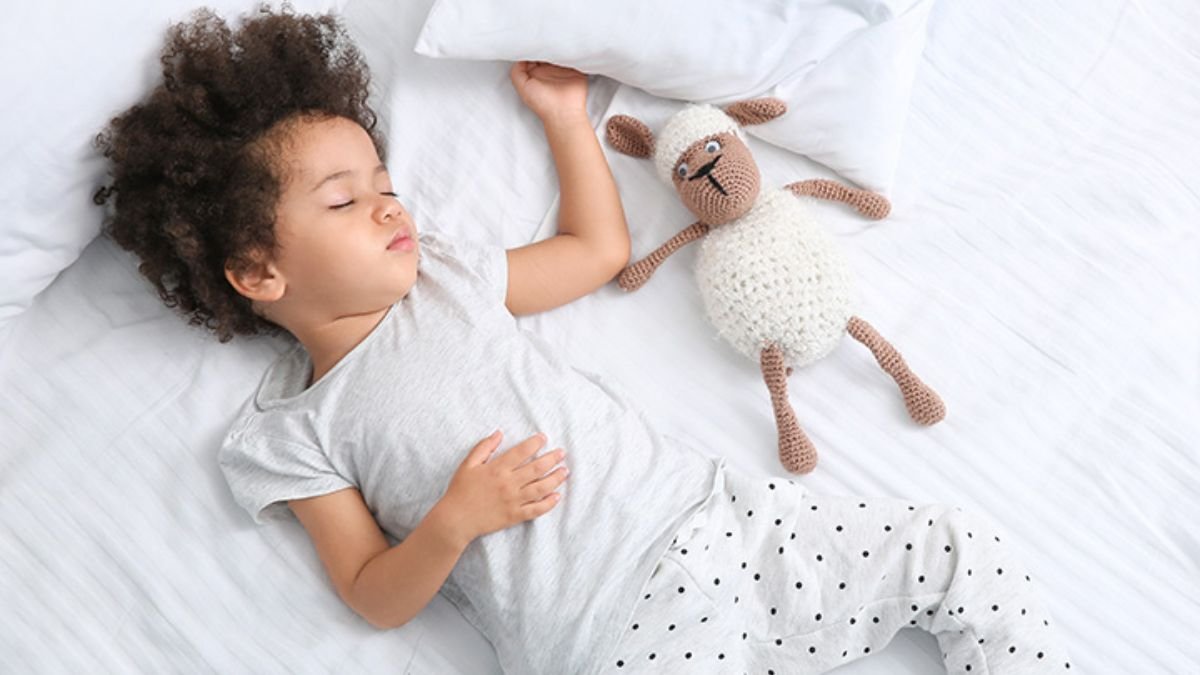Sleep Training Tips for Toddlers (Step-by-Step Guide)